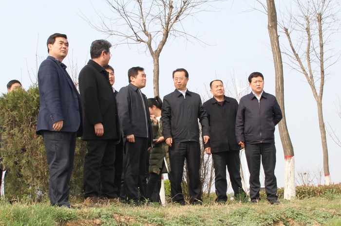 2017-3-20市委書記陸治原檢查西海項目 008.jpg