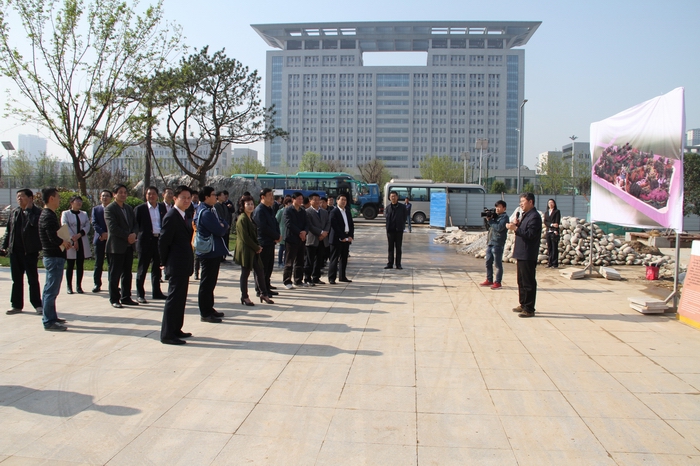 2017-4-12政協(xié)觀摩工地 069.jpg