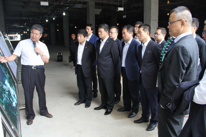 2017-9-26世紀(jì)金花考察停車場(chǎng) 028.jpg