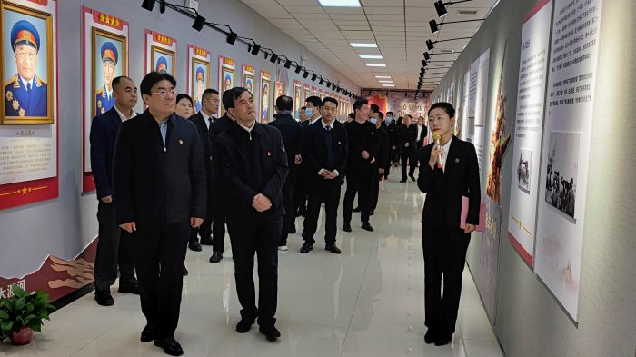  �г�Ͷ���F(tu��n)�M���h�T�ɲ��W(xu��)��(x��)���������M(j��n)���E (1).jpg